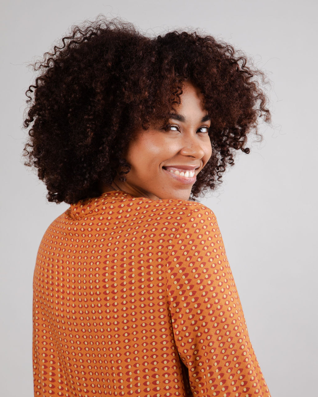 Eyes Mao Blouse Spices