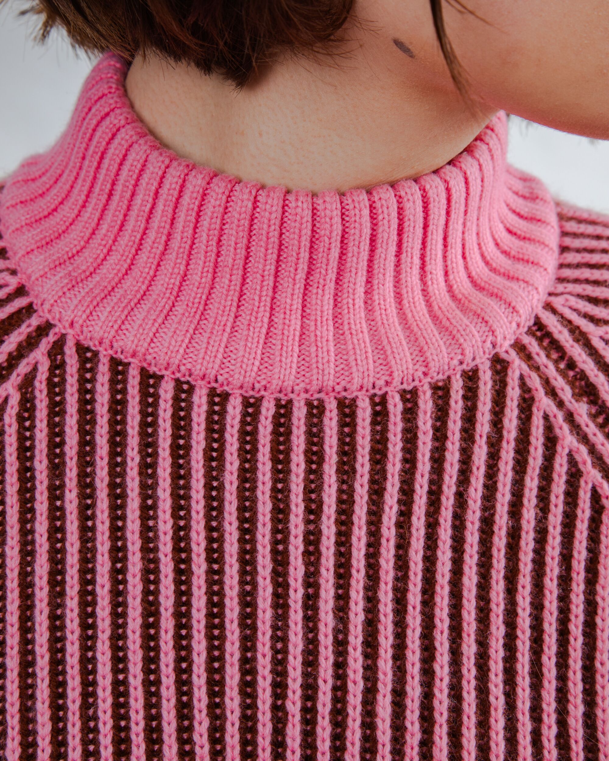 Bicolor Wool Cropped Sweater Pink
